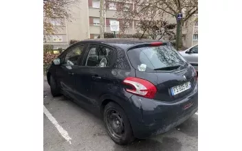 Peugeot 208 Saint-Maurice