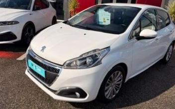 Peugeot 208 Arles