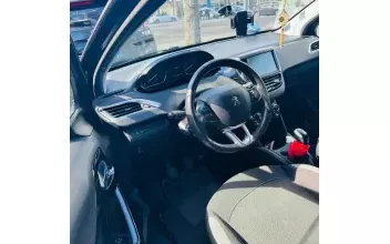 Peugeot 208 Evry