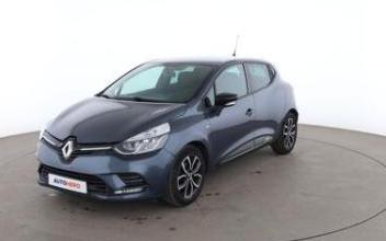 Renault clio Issy-les-Moulineaux