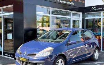 Renault clio Idron