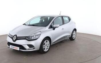 Renault clio Issy-les-Moulineaux