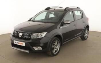 Dacia sandero Issy-les-Moulineaux