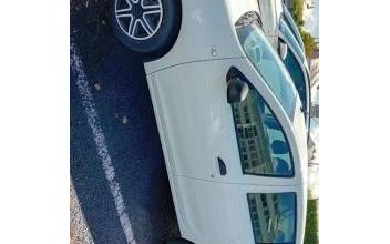 Dacia sandero Guingamp