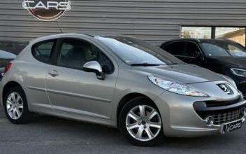Peugeot 207 Châteaubernard