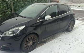 Peugeot 208 Saint-Denis-en-Val