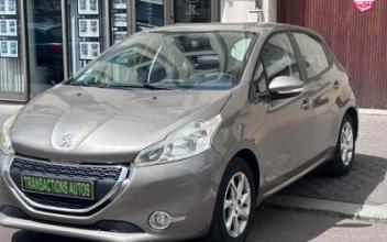 Peugeot 208 Versailles