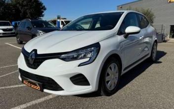 Renault clio v Sainte-Cécile-les-Vignes