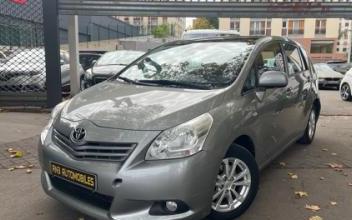 Toyota verso Pantin