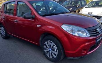 Dacia Sandero Sauvagnat-Sainte-Marthe