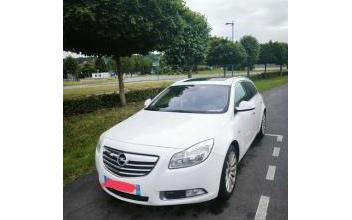 Voiture occasion Opel insignia Chérencé-le-Héron