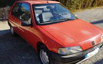Peugeot 106 Flayosc