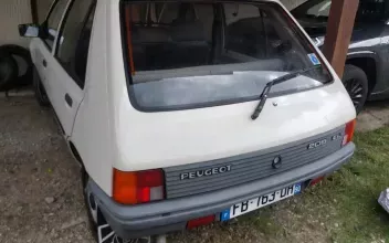 Peugeot 205 Viuz-en-Sallaz