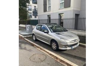 Peugeot 206 Montreuil
