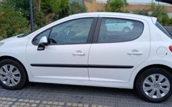 Peugeot 207 Six-Fours-les-Plages