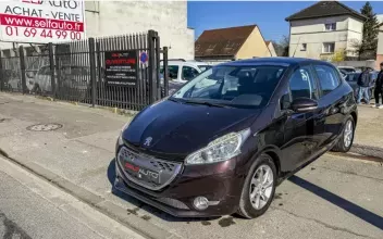 Peugeot 208 Viry-Chatillon