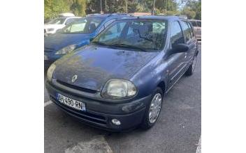 Renault clio ii Menton