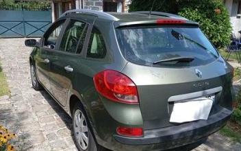 Renault clio iii estate Vert-le-Petit