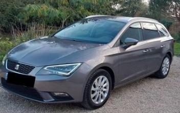 Seat leon Sainte-Maure-de-Touraine