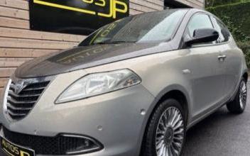 Lancia Ypsilon Pierrelaye