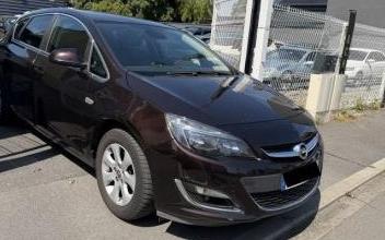 Opel Astra Harnes