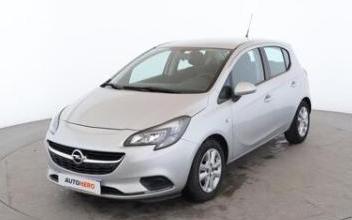 Opel corsa Issy-les-Moulineaux