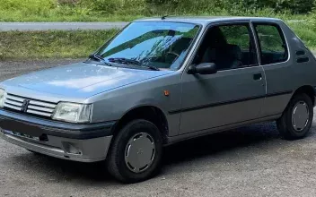 Peugeot 205 Valenciennes