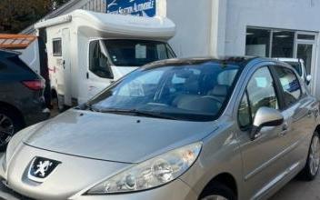 Peugeot 207 La-Chapelle-de-Guinchay