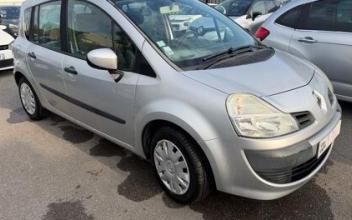 Renault grand modus La-Courneuve