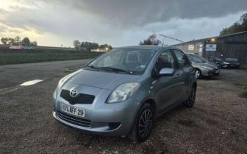 Toyota yaris Magny-en-Vexin