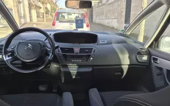 Citroen C4 Picasso Stains