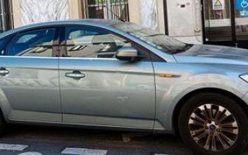 Ford mondeo Paris