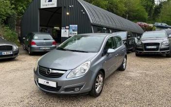 Opel Corsa Sathonay-Camp