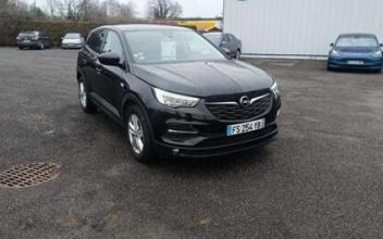 Opel grandland x Saint-Georges-de-Rouelley