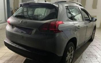 Peugeot 2008 Saint-Georges-de-Rouelley