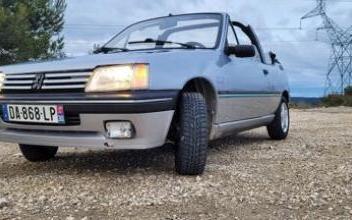 Peugeot 205 Uzès