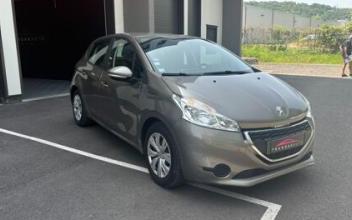 Peugeot 208 Poisy