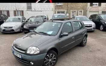 Renault Clio Les-Mureaux
