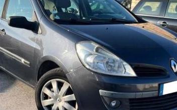 Renault clio iii Gigean
