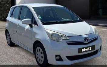 Toyota verso Monistrol-sur-Loire