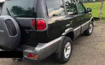 Nissan terrano Avranches