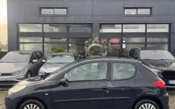 Peugeot 206 Nouvoitou