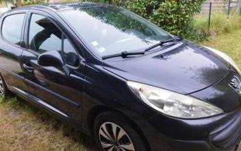 Peugeot 207 Pleurtuit