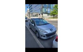 Peugeot 207 sw Arcueil