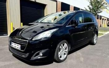 Peugeot 5008 Fresnes