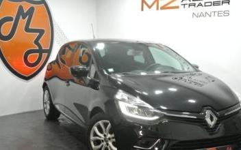 Renault Clio La-Haie-Fouassière