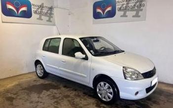 Renault clio ii Carquefou