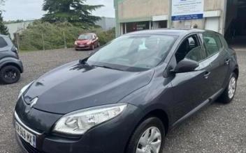 Renault megane Villeneuve-la-Guyard