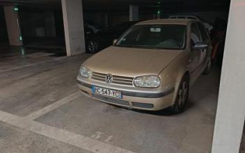 Volkswagen golf Villeneuve-Lès-Maguelone