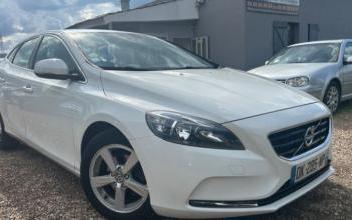Volvo V40 Uckange